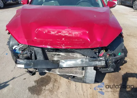 2017 Hyundai Elantra Limited z USA, uszkodzony, nr VIN 5NPD84LF9HH008713